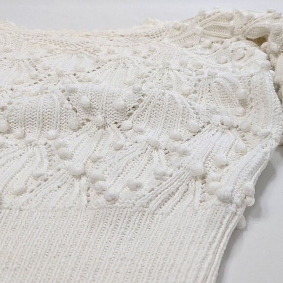 Elegant White Crochet Sweater - Picture 6 of 7